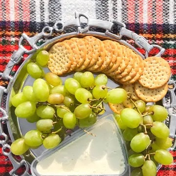 Equestrian Round tray 12in